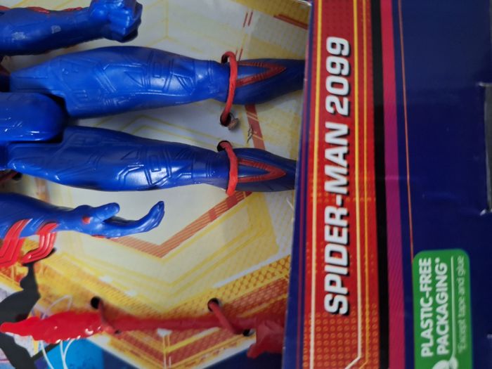 Spider-Man Marvel Across The Spider-Verse, Spider-man 2099 - photo numéro 4