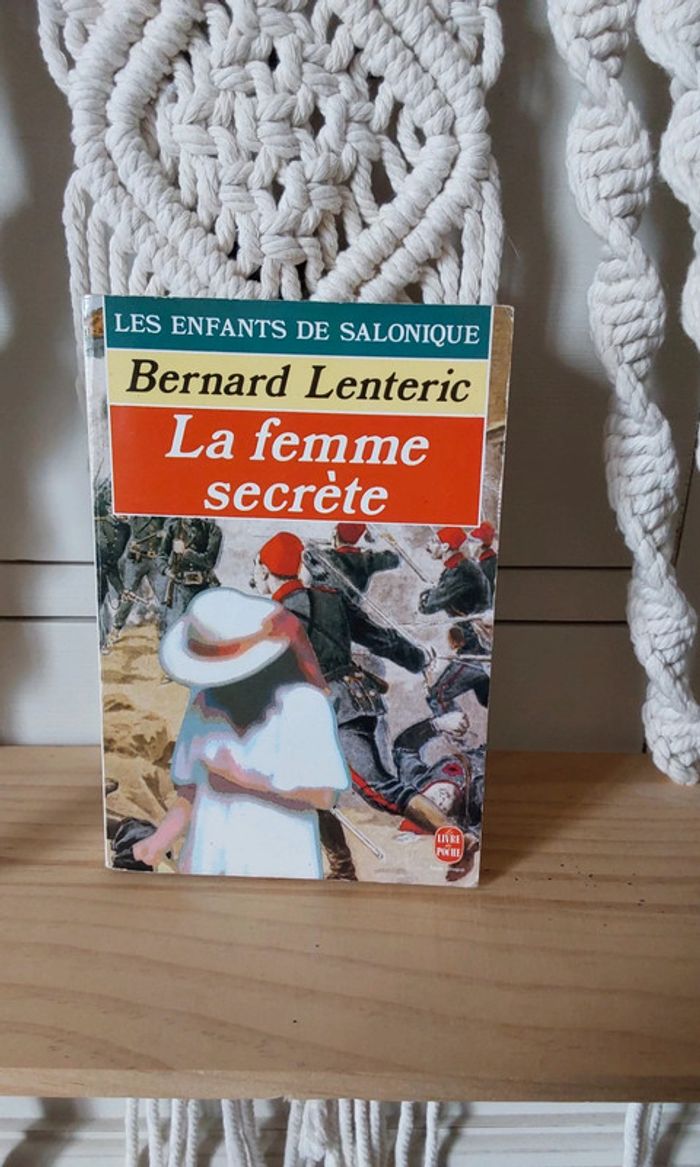 Livre La femme secrète Bernard Lenteric