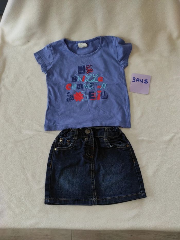 Jupe en jeans et t-shirt 3 ans - photo numéro 2