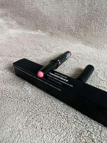 Ombre à paupières stick Motivated Younique