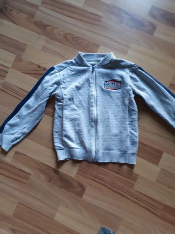 Gilet coton z gris 8 ANS