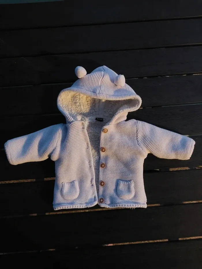 Manteau fourré 6mois - photo numéro 2