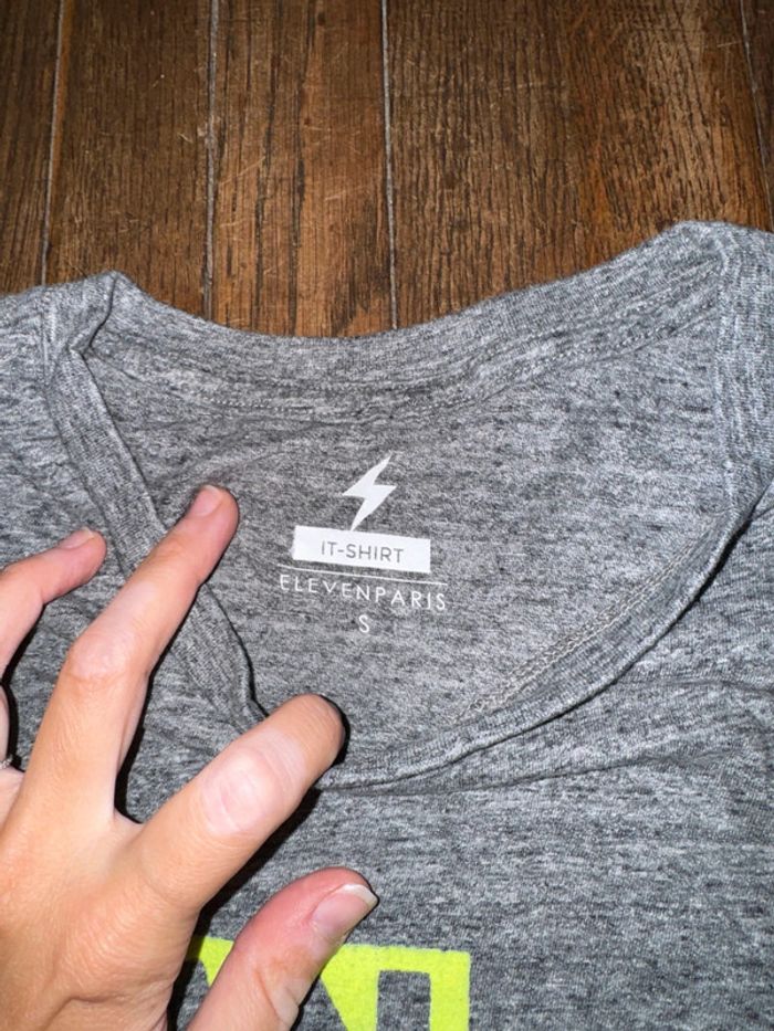 T-shirt eleven  Taille S - photo numéro 4