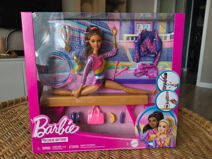 Barbie gymnaste