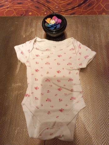 Body jusqu'à 1 mois