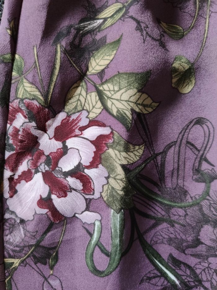 Robe rose à fleurs H&M T38 portée 1 fois - photo numéro 3