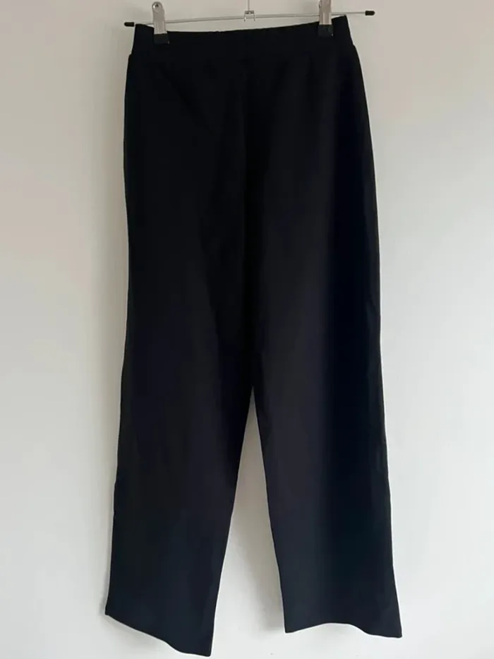 Pantalon noir Mango - photo numéro 2