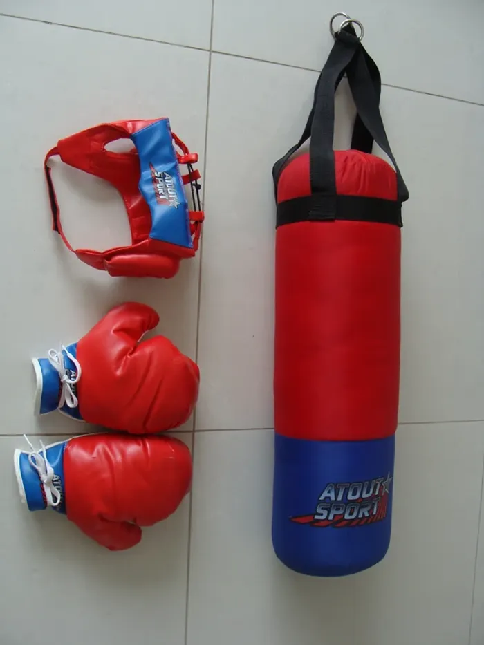 Sac de boxe+gants+casque - photo numéro 2