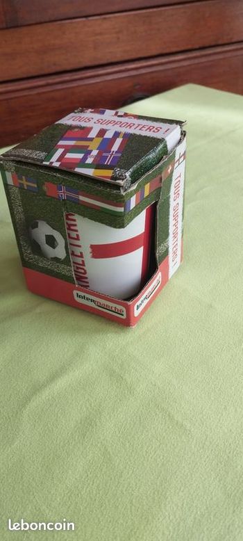 Mug sans anse collector