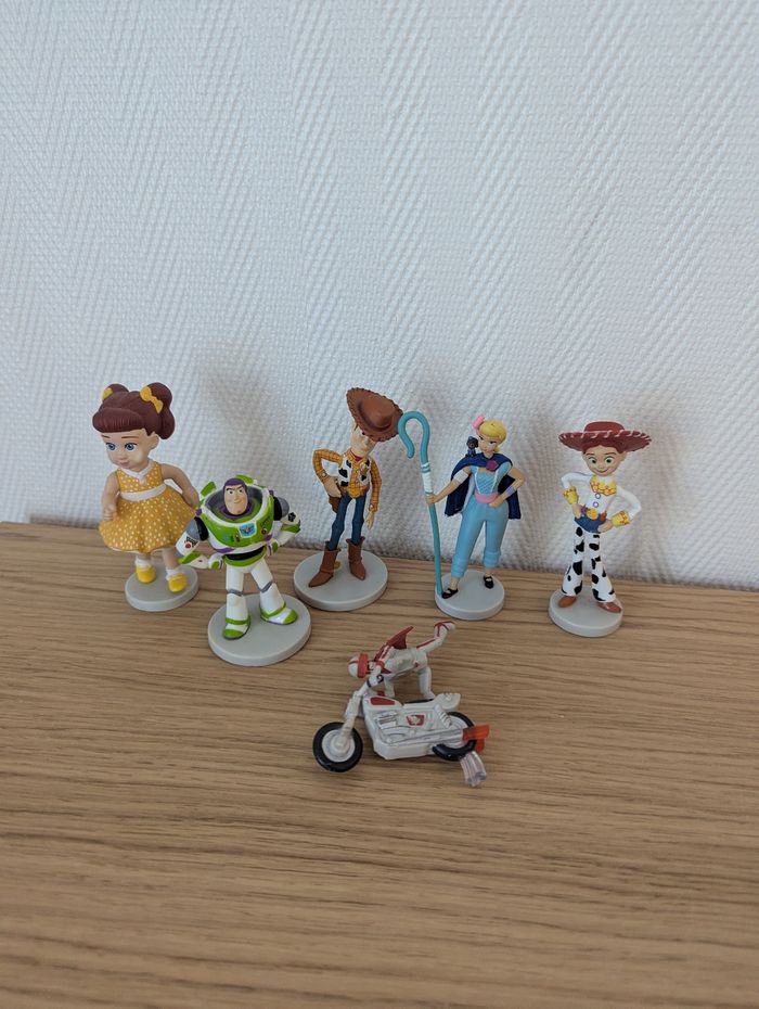 Lot de figurines Disney toy Story Woody, buzz, Gabby, Bo, Jessie et Duke