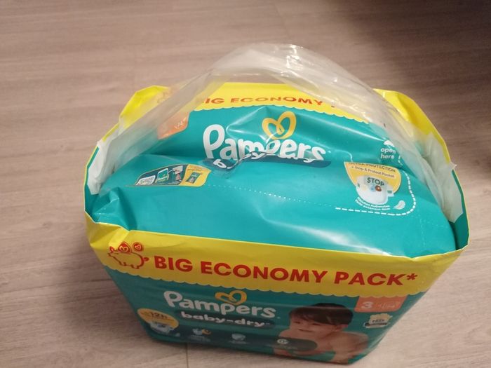 Couches pampers taille 3 - photo numéro 2