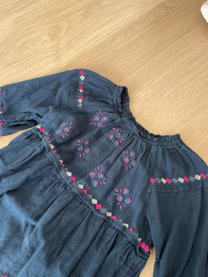 Robe fluide en coton bleu marine avec broderie fleurs roses fille taille 5 ans Tape à l’œil - photo numéro 2