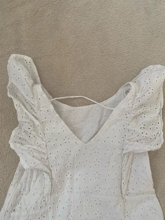 Robe dentelle dos nue 5 ans - photo numéro 5