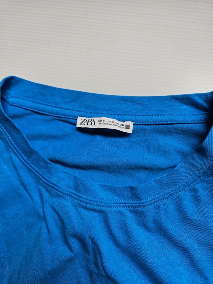 Tee shirt neuf ZARA Taille S - photo numéro 2