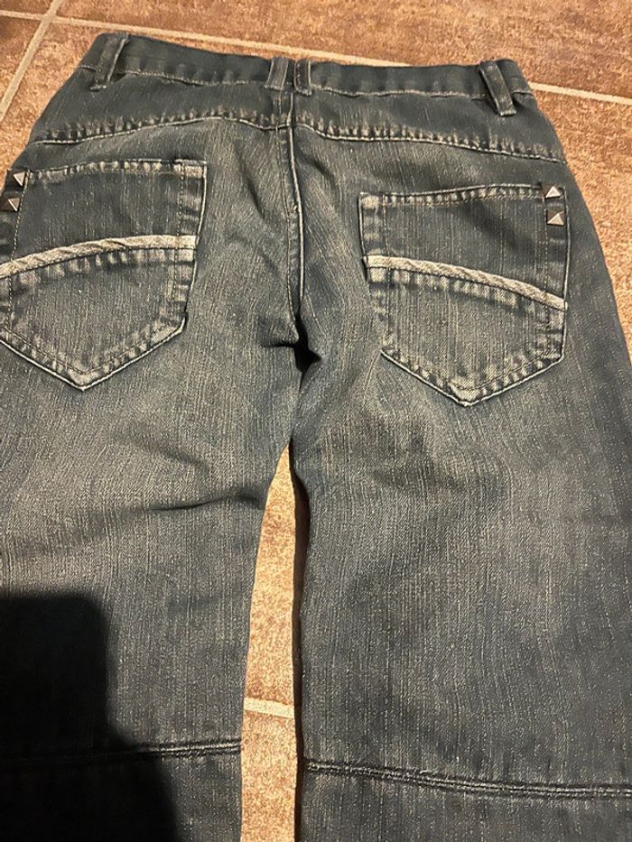 Jean 👖 8 ans avec clous - photo numéro 6