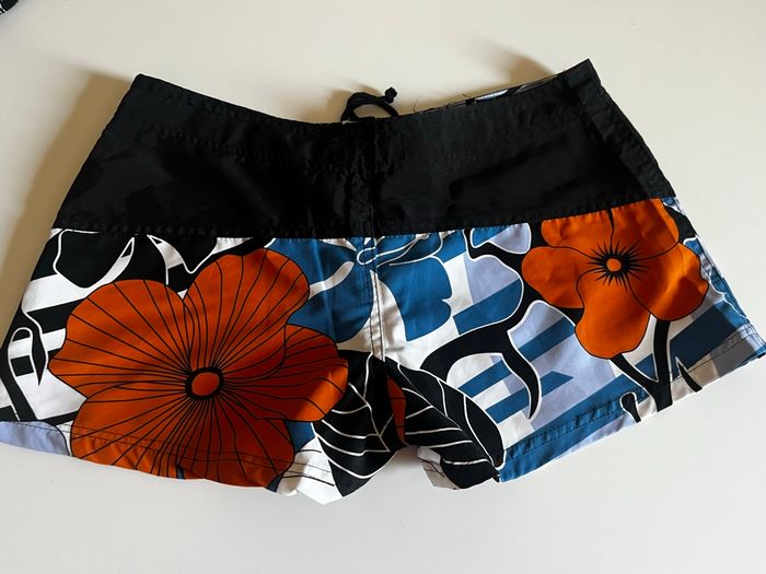 Short de plage - photo numéro 4