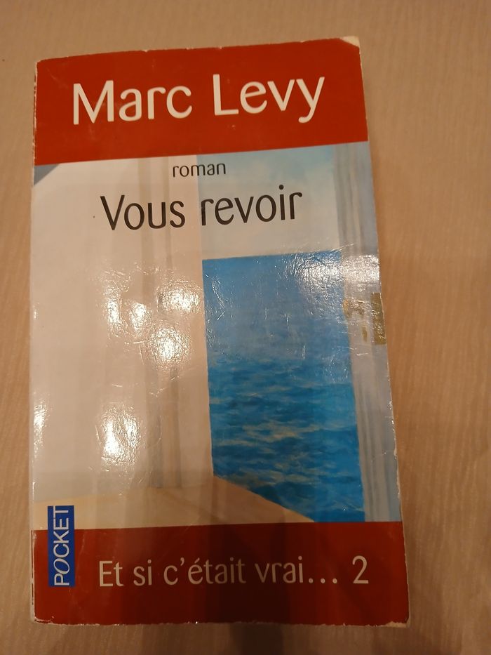Livre de poche