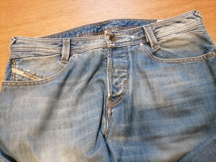 Jeans diesel - photo numéro 3