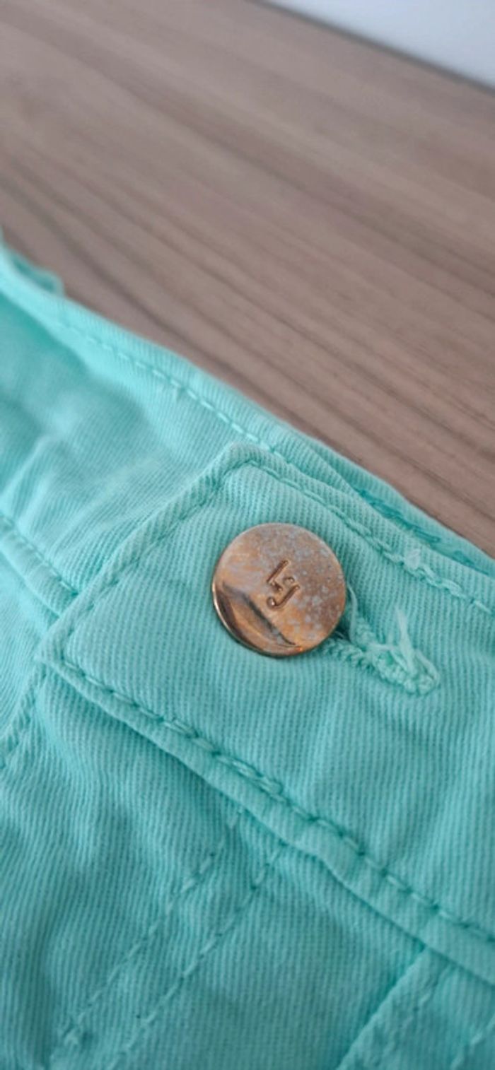 🩵 Short en jean bleu menthe Liu Jo – 110 cm (5 ans) - photo numéro 3