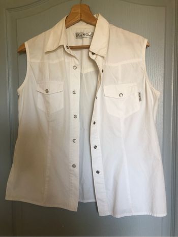 Chemise sans manche