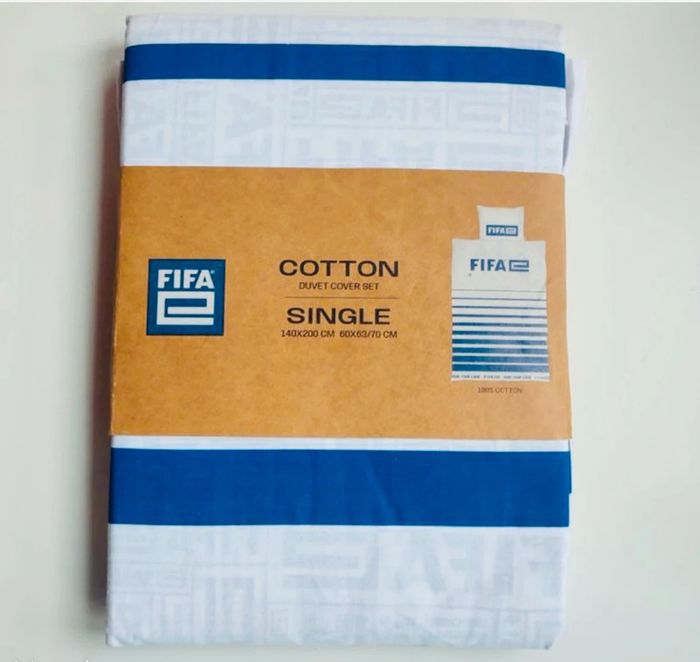 Ensemble de lit 1 personne FIFA, 100% coton blanc et bleu marine - photo numéro 2