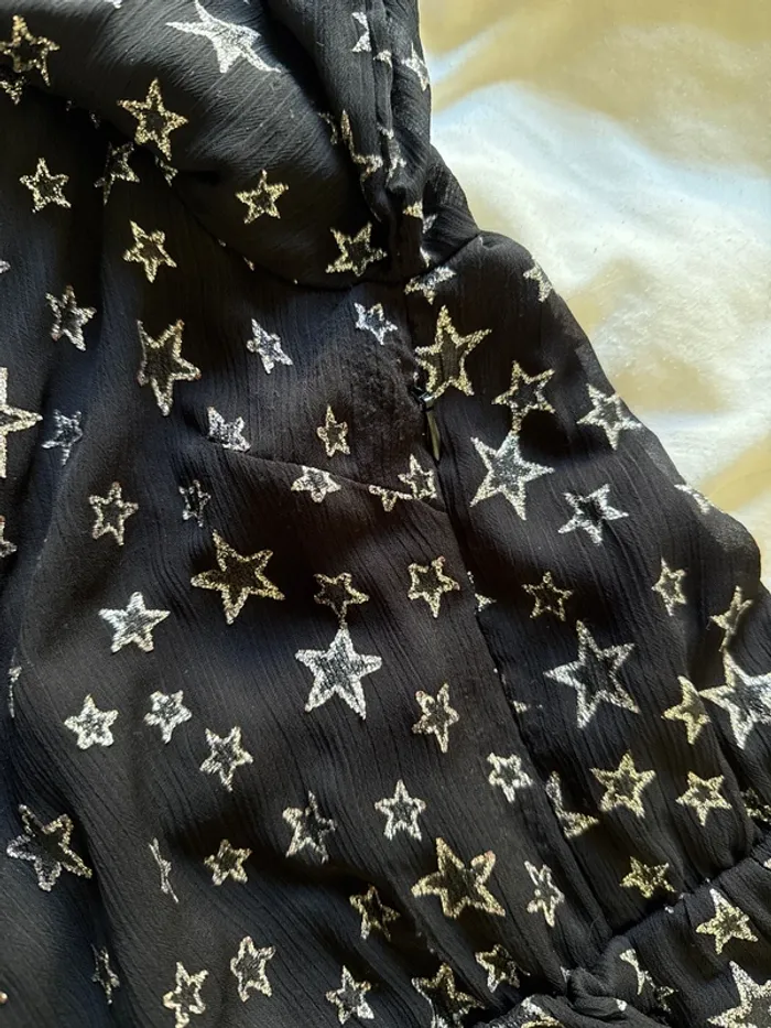Robe noire étoiles argentées - photo numéro 7