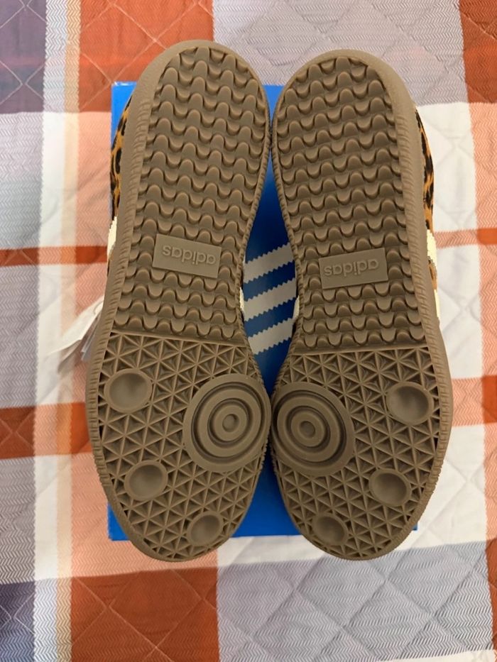 Adidas Samba OG léopard Rouge  Taille 40 - photo numéro 6