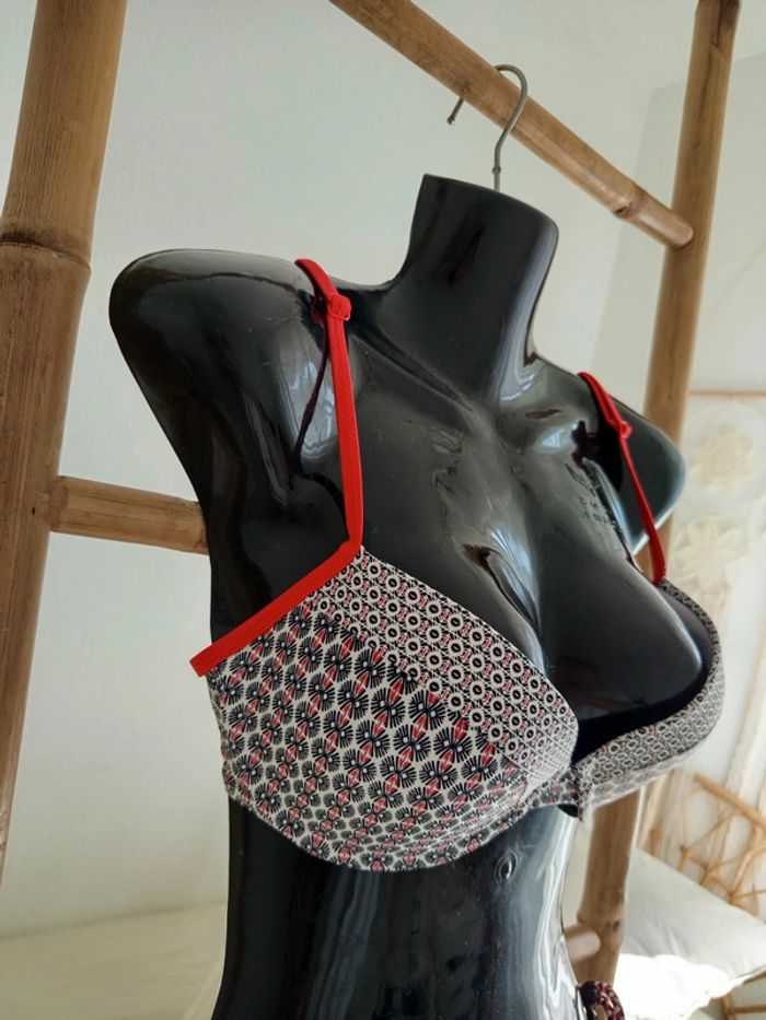 Maillot de bain 2 pièces rouge et noir - photo numéro 8