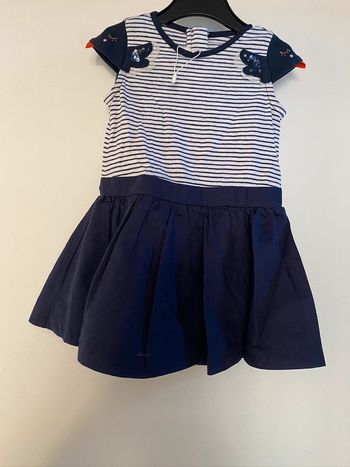 Robe Catimini taille 18 mois Neuve
