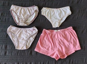 Lot de 4 culottes dont 1 short culotte