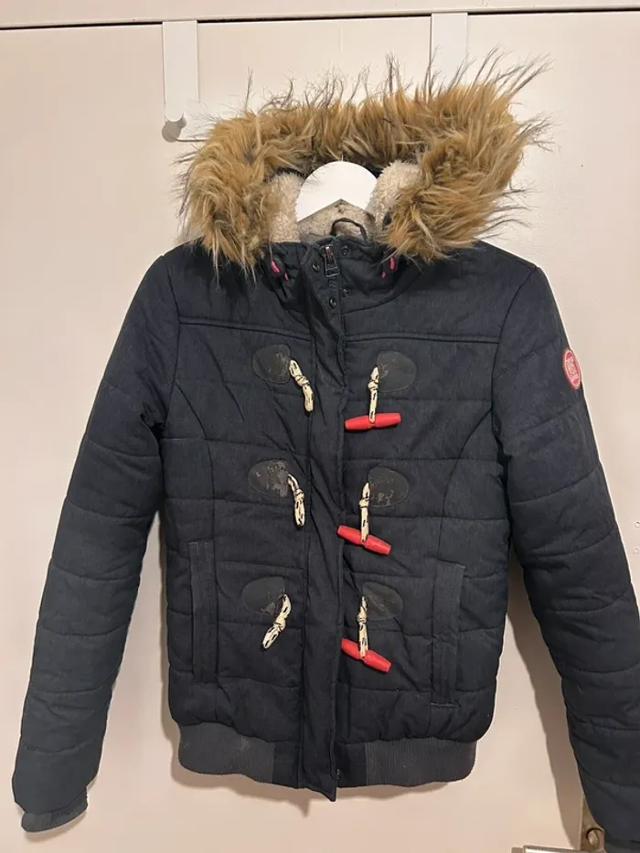 Veste superdry bien chaude