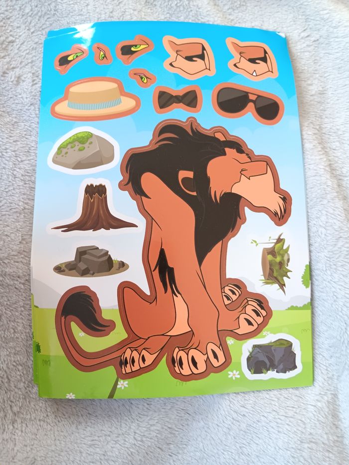 Puzzle stickers scar le roi lion disney