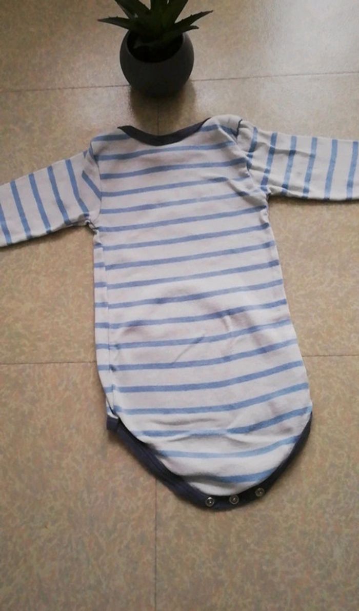 Body 12 mois - photo numéro 5