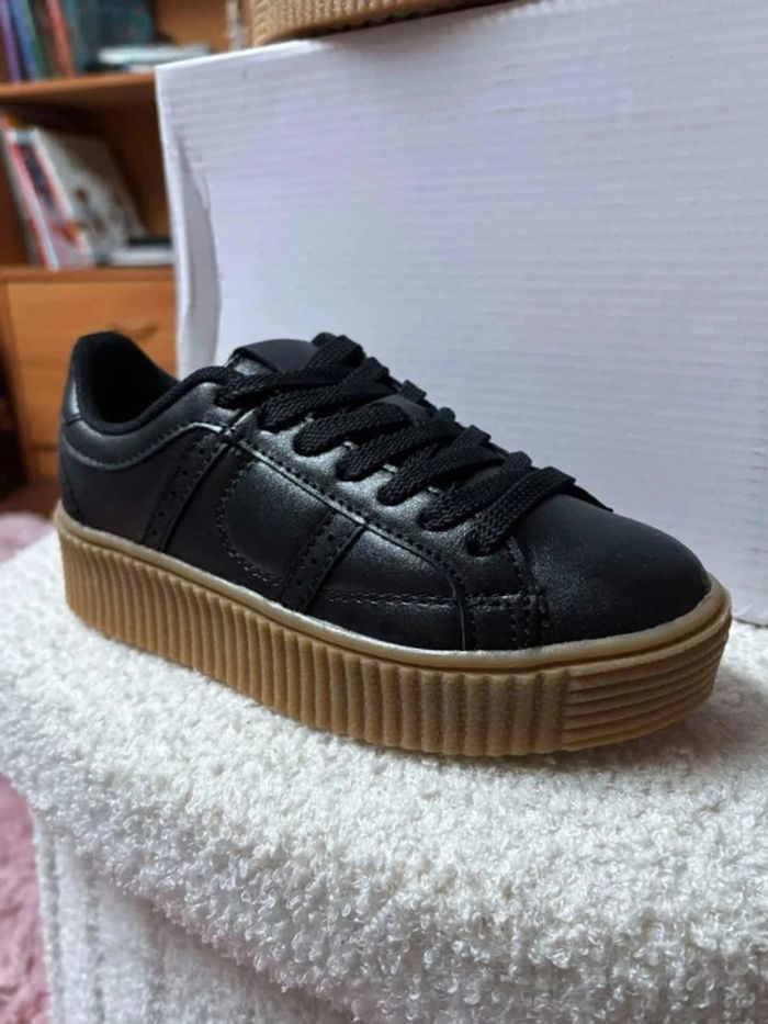 Baskets filette T32 - photo numéro 5