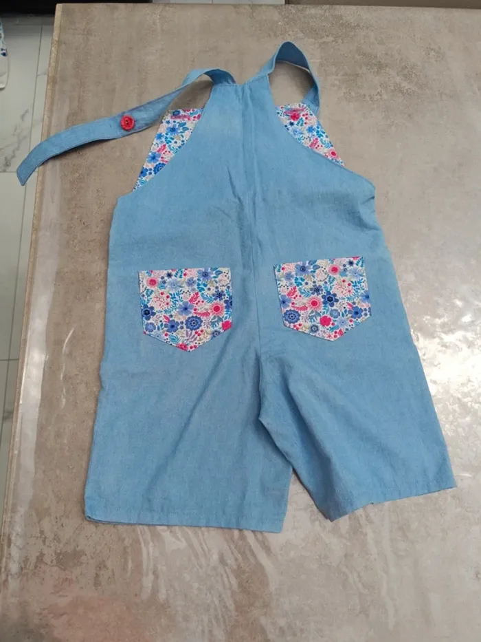 Salopette short cousue main 6 ans - photo numéro 3