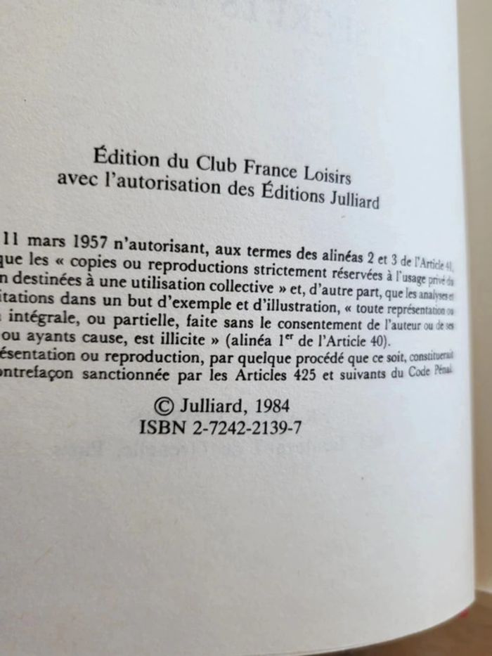 Livre La petite fille aux yeux sombres de Marcel Pagnol édition 1984 - photo numéro 10