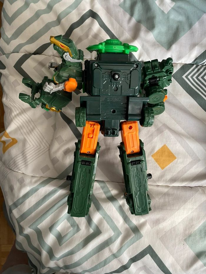 Power ranger megazord - photo numéro 15