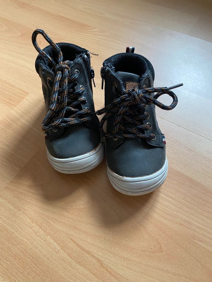Bottines Kokin Taille 24 - photo numéro 2
