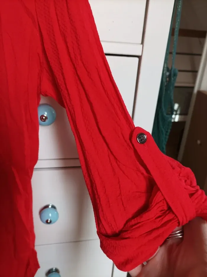Chemise rouge T36 - photo numéro 4