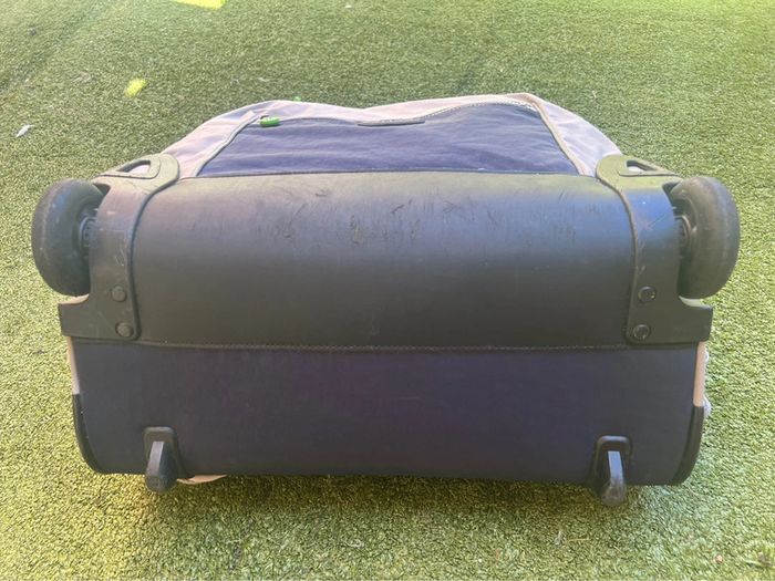 sac a roulettes kipling gris - photo numéro 17
