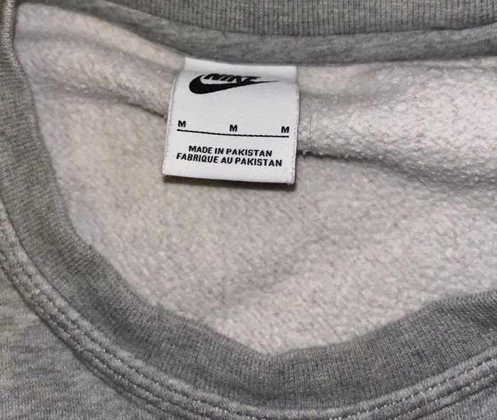 Pull Nike solo swoosh gris taille L - photo numéro 3