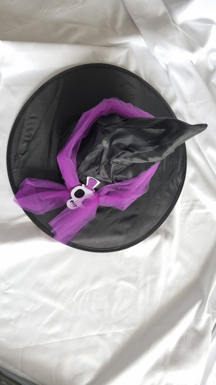 Déguisement de Sorcière Luxe Lumineux NEUF Balai et Chapeau Inclus - photo numéro 7