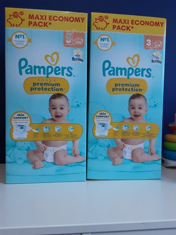 224 couches pampers premium taille 3