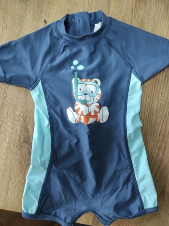 Combinaison de bain 6 mois