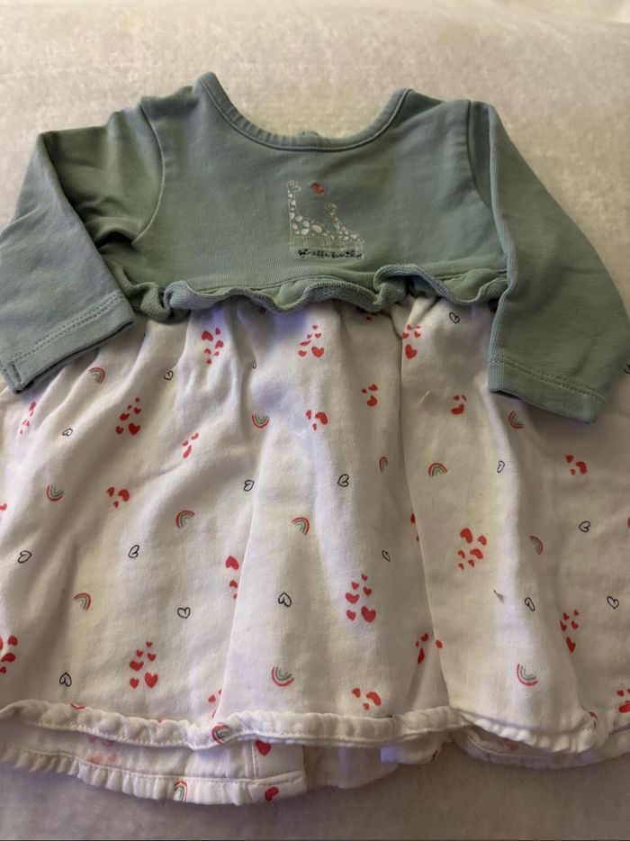Lot vêtements fille 1 mois. - photo numéro 5