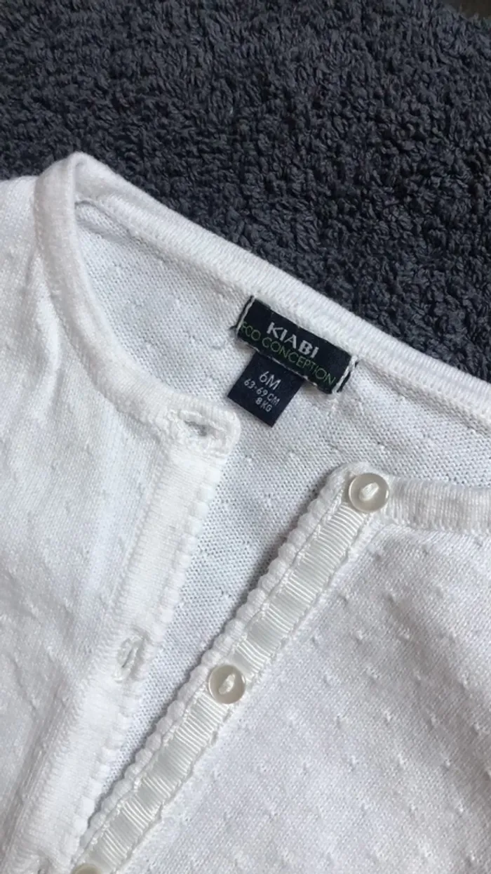 Veste 6 mois - photo numéro 3