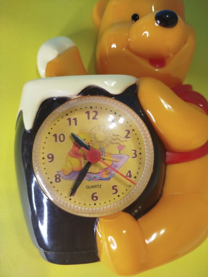 Horloge Winnie l'ourson - photo numéro 4