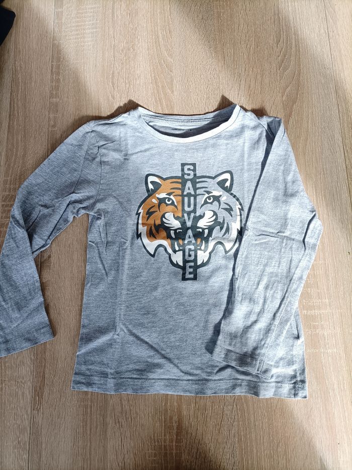 T-shirt manches longues gris - 6 ans garçon