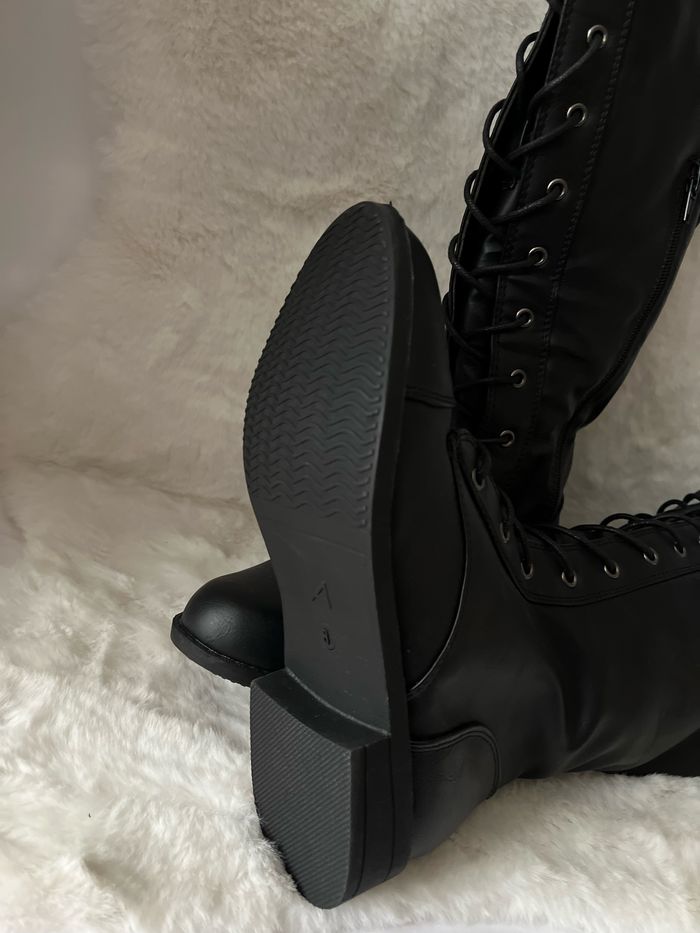 Bottes noires à lacets pointure 38 Talons 3 cm - photo numéro 6