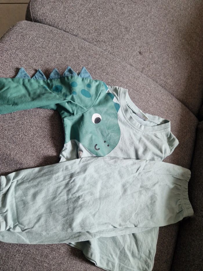 Pyjamas 2 pièces - photo numéro 5
